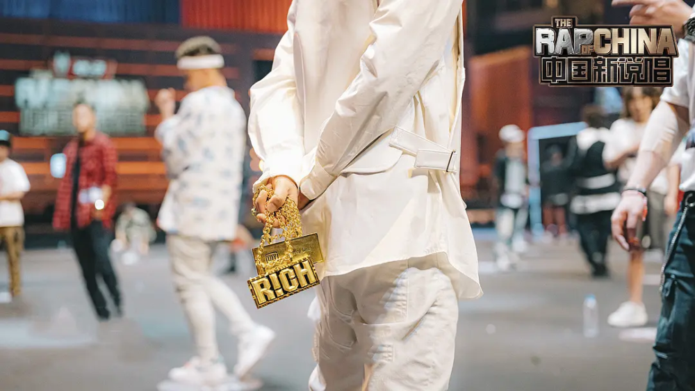 乘风破浪的姐姐|姐姐、乐队、街舞…暑期综艺爆款制造者都是老江湖