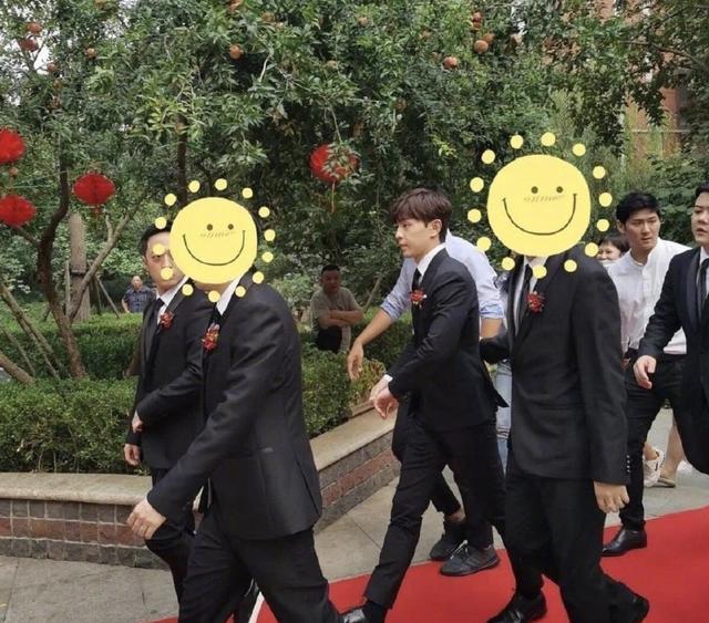 戴格格|邓伦又回老家当伴郎！扮格格、穿女装、嘴对嘴，啥游戏都玩