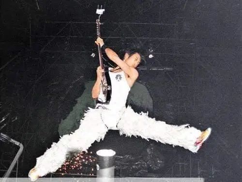 谢霆锋|今天40岁的谢霆锋，变了