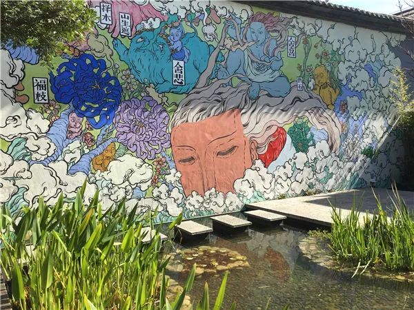 文那|造神女孩文那，用一支画笔让众神在国贸CBD上班了