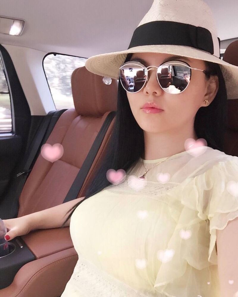 方媛|潘玮柏再上热搜，方媛举动惹争议：学不会低调是如何毁掉一个人的