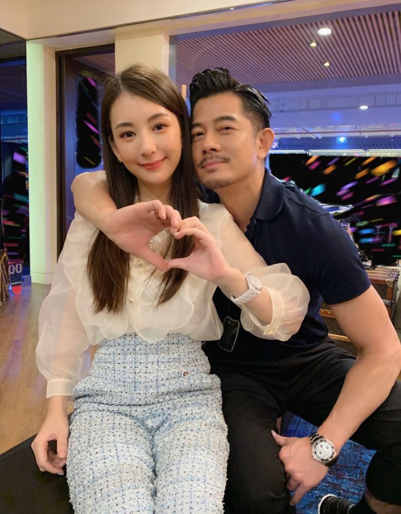 方媛|潘玮柏再上热搜，方媛举动惹争议：学不会低调是如何毁掉一个人的