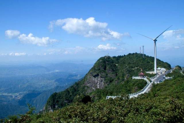 山,它所受到的旅游保护力度也较大,如今在景区的级别上也是aaaa级风景