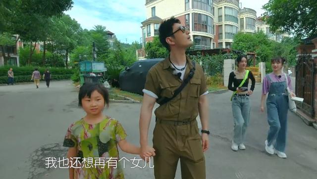 黄晓明|赵丽颖催黄晓明生二胎，黄晓明坦言有意愿再生女儿，力破婚变传闻