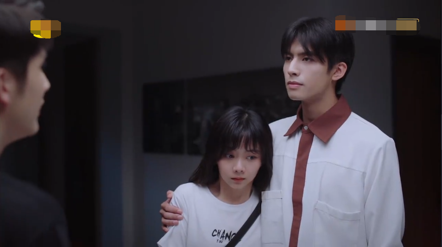 以家人之名|以家人之名：凌霄尖尖恋情公布，子秋落泪让人心疼，他输在哪里？