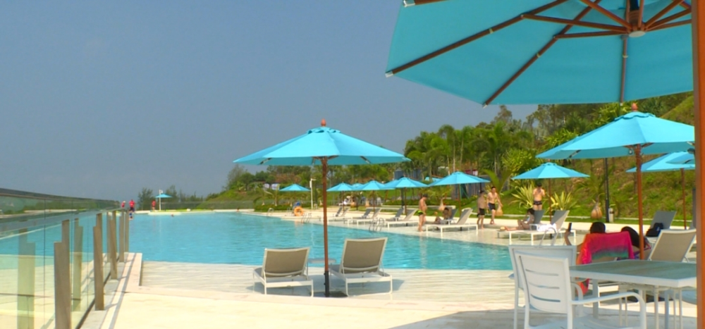 新晋网红点快来海陵岛北洛秘境天际泳池打卡吧