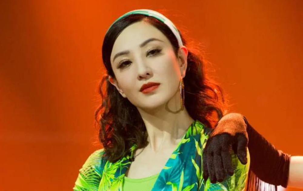 乘风破浪的姐姐|《乘风破浪的姐姐》郑希怡唱歌不好，没记忆点，想出道很难！