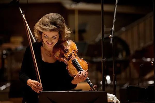 古典乐坛金童玉女卡拉扬穆特合作录音全集5cd