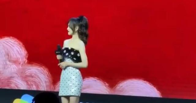 唐嫣|唐嫣当妈后首次晒半岁女儿玩具，感性表示：宝贝的宝贝