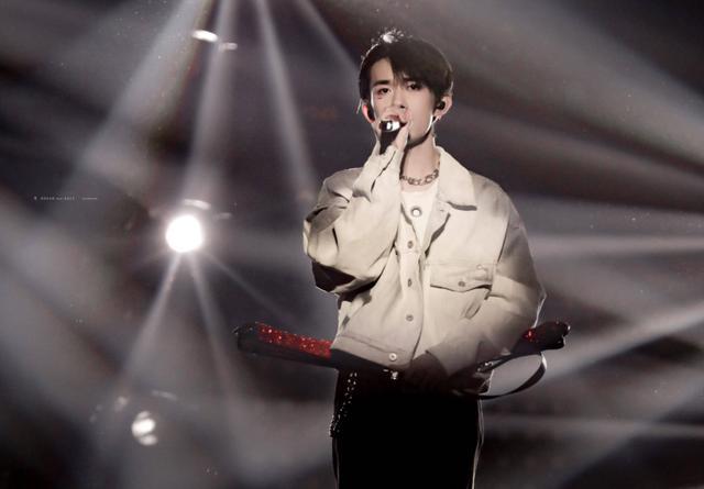 金鸡百花电影节|金鸡百花奖入围名单出炉，《少年的你》获六项提名，或成最大赢家