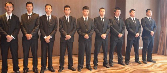 中国特级女保镖,穿8斤钢板为国保护13国元首