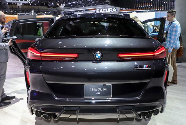 百万豪车x6m身具高性能基因俗话说的好尖耳宝马惹不起
