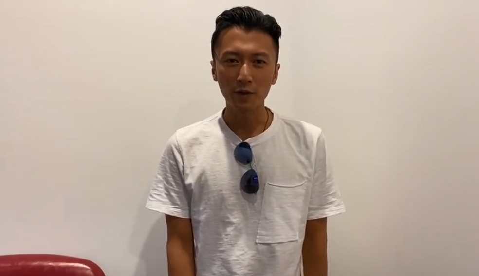 谢霆锋|5G冲浪少年！王俊凯留言为谢霆锋庆生：祝菜园子无坚不摧