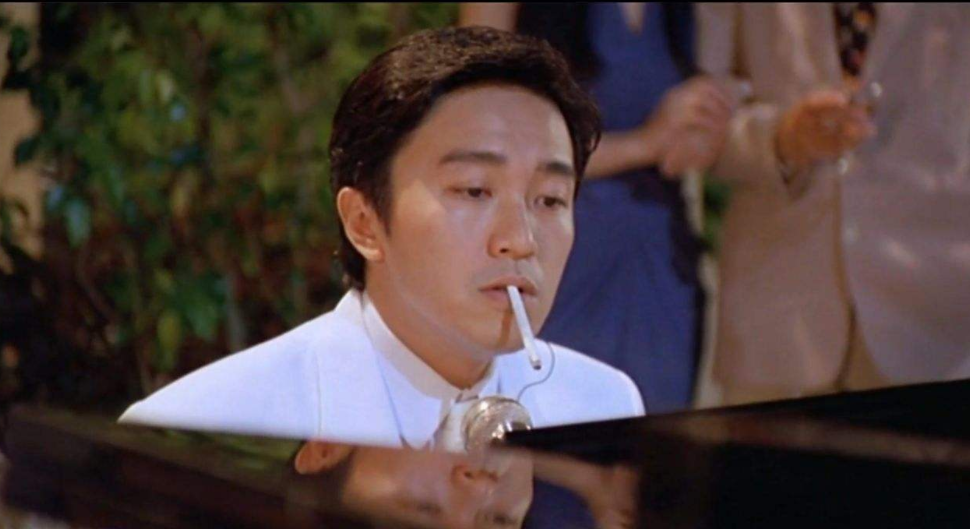 周星驰|周星驰：羡慕元华和李小龙的交情，因欣赏为元华定制了“包租公”