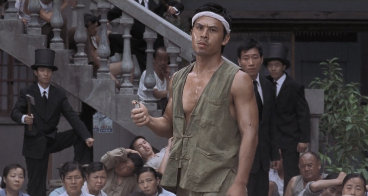 周星驰羡慕元华和李小龙的交情因欣赏为元华定制了包租公