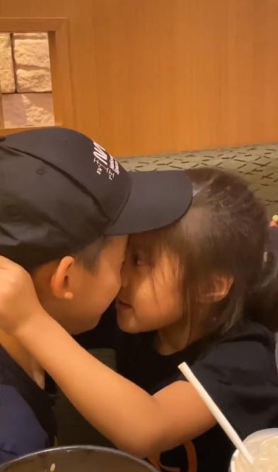 咘咘和翔翔有爱互动|咘咘|陈建州|翔翔|修杰楷|孙翎茜|贾静雯|范玮琪