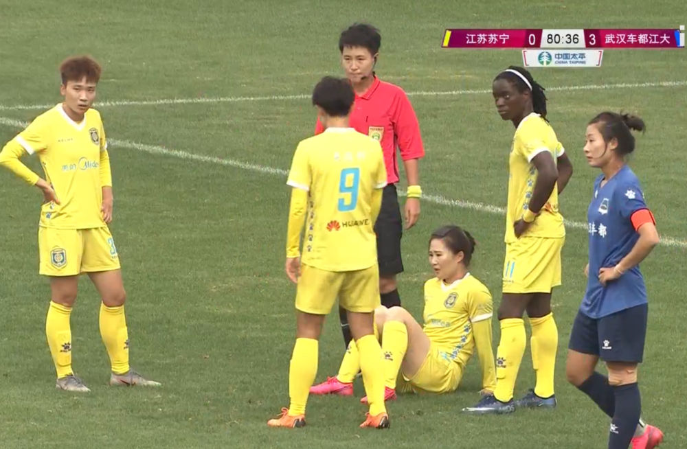 最新积分榜 建业首胜 四冠王 苏宁首败 新霸主呼之欲出 腾讯新闻