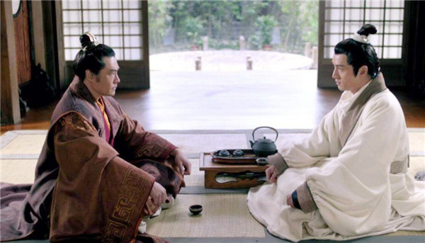 中国古代的跪拜礼是在座椅出现之后才有的吗?折射出了什么内涵?