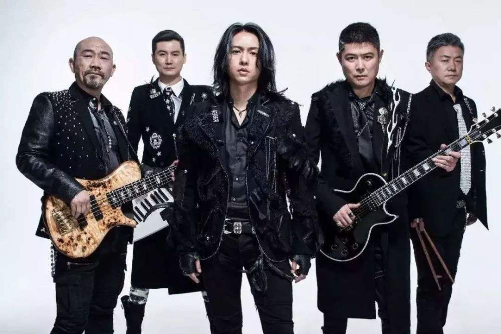 黑豹乐队|黑豹主演逝世，国内网友却花样作死？黑豹乐队评论区炸开了锅！