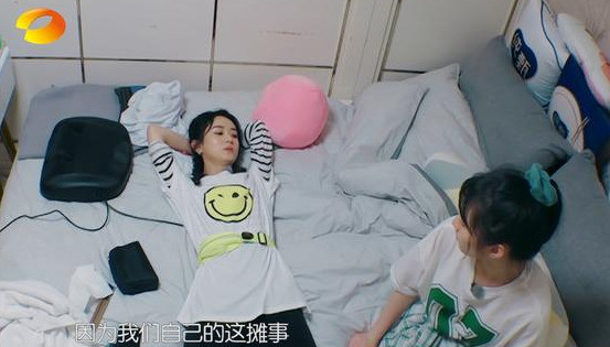 赵丽颖|黄晓明变佛系，赵丽颖被气哭，《中餐厅》第四季有点不一样