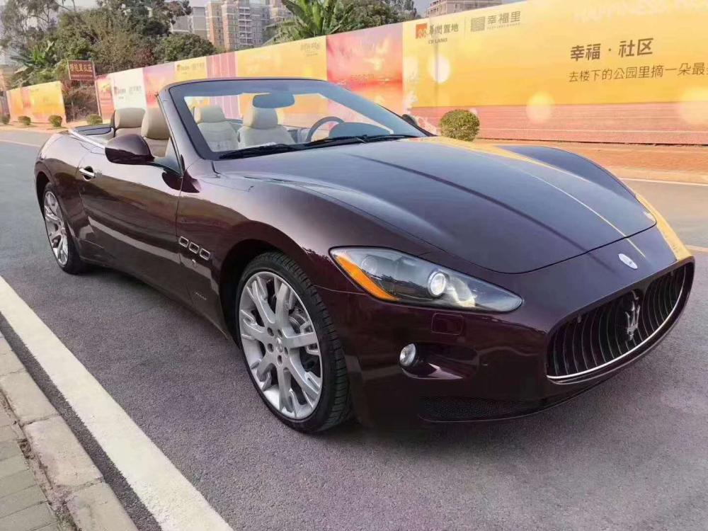 玛莎拉蒂gtc的外观十分拉风,跑车中永远的经典,晚上的效果更是超级帅