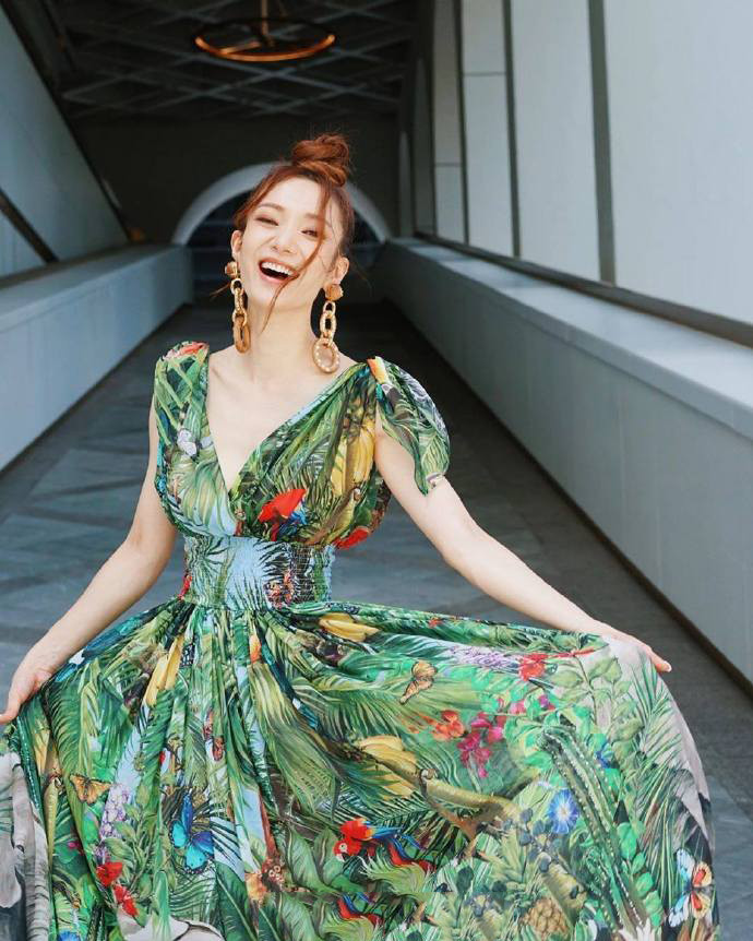 苟芸慧|TVB女星疑因雪卵晕倒，嫁入豪门仍拼事业，曾与郭富城传绯闻被骂