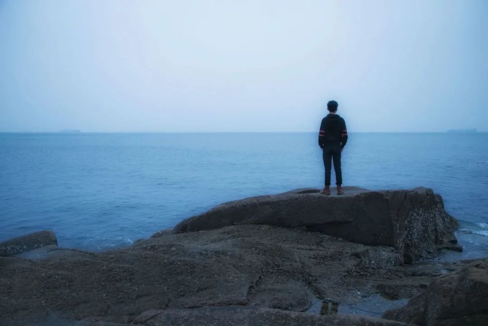 陈陆洋|29岁硕士毕业生跳江自杀，生前18篇日记曝光：太用力的人生，是场灾难