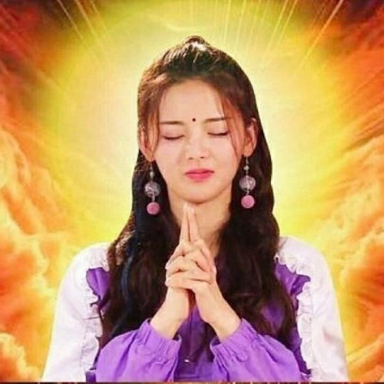 杨超越|锦鲤少女继舞台划水后演技也令人尴尬？杨超越：希望大家忘了我是杨超越！