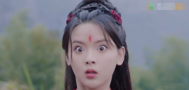 杨超越|锦鲤少女继舞台划水后演技也令人尴尬？杨超越：希望大家忘了我是杨超越！