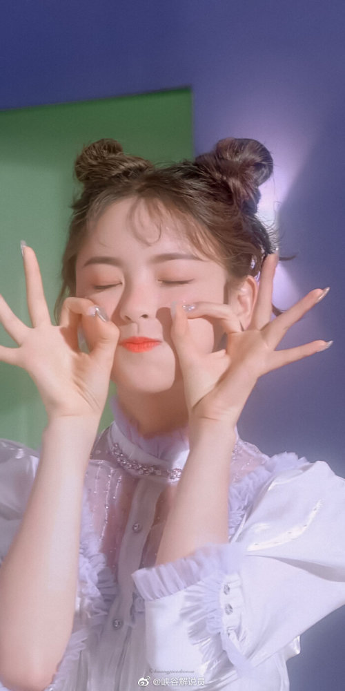 杨超越|锦鲤少女继舞台划水后演技也令人尴尬？杨超越：希望大家忘了我是杨超越！