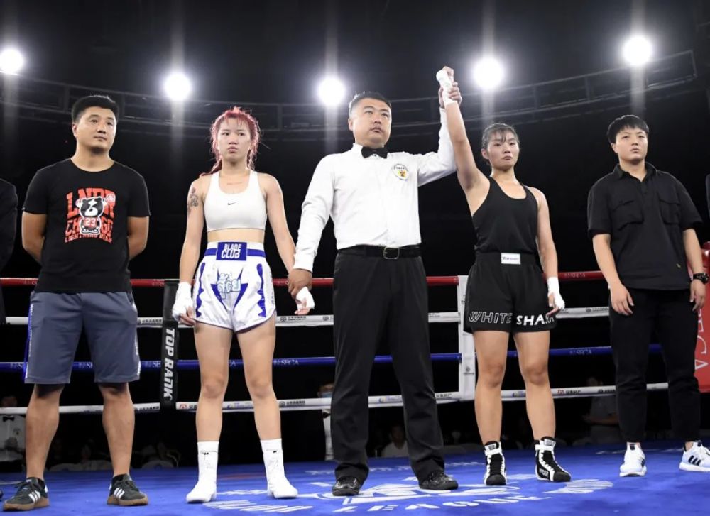 亚洲女拳王黄文斯一回合tko宋皖宁熊锦妍惜败王溪越