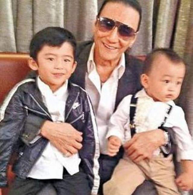 谢霆锋|醒醒吧谢霆锋，别再重蹈你父亲谢贤的覆辙