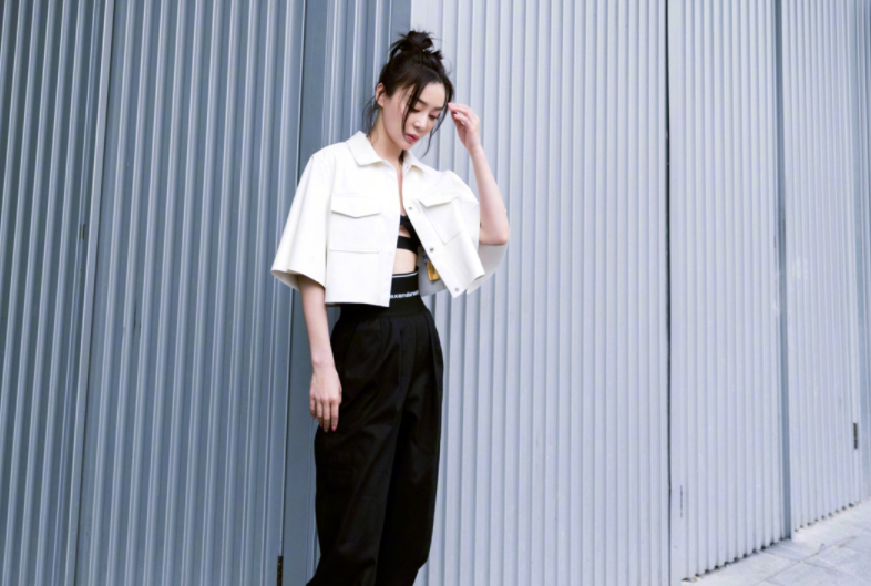 岳云鹏|嘲女明星腿粗？知名男星口碑翻车！“白瘦幼”审美太根深蒂固了吧！