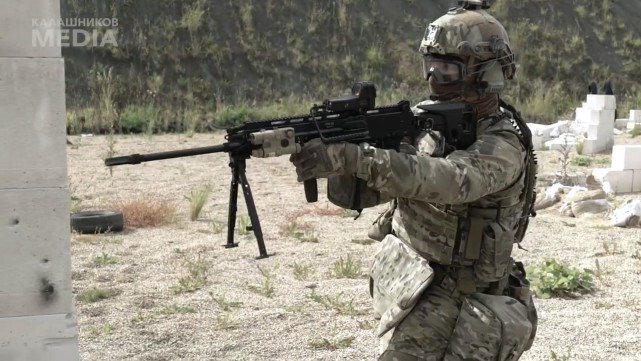 俄罗斯打造出一款西方风格的轻机枪优势太多未来将会供不应求