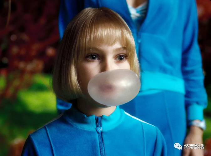 查理·巴格特|掩藏在甜蜜之下的魔幻童话