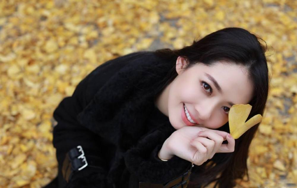 郭碧婷|郭碧婷临产，向佐终于现身：豪门婚姻，不是你想象的那样