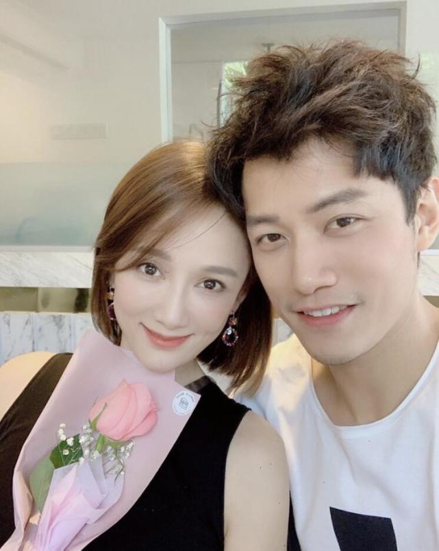 陈乔恩|陈乔恩深夜晒美照，艾伦甜蜜表白：好美好优雅，乔恩调皮：你好有眼光