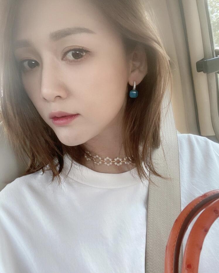 陈乔恩|陈乔恩深夜晒美照，艾伦甜蜜表白：好美好优雅，乔恩调皮：你好有眼光