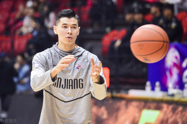 面目全非可兰白克转会上海阿布都首度发声球迷新领袖