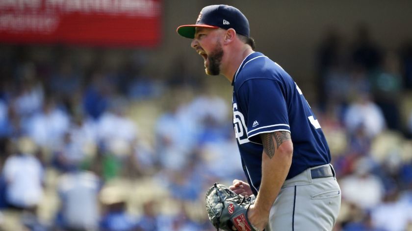 圣迭戈教士持续补强阵容送出替补外野手换回皇家终结者