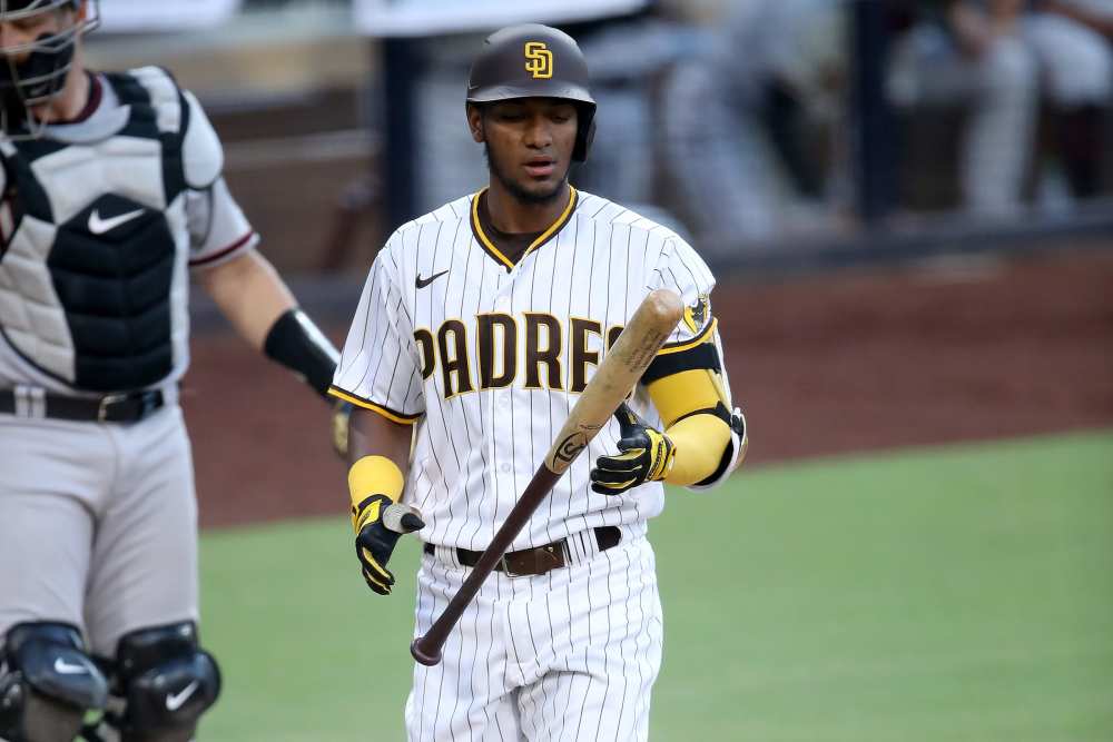 圣迭戈教士持续补强阵容送出替补外野手换回皇家终结者