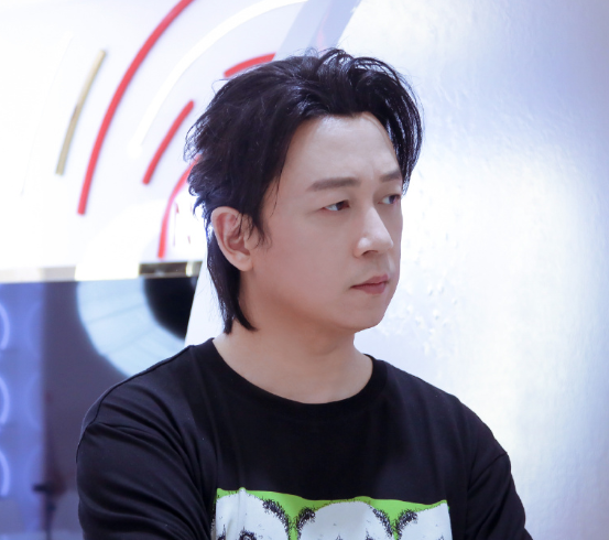 潘粤明|有种“洗刷冤屈”叫潘粤明，46岁减肥回归巅峰期，前妻后悔吗？