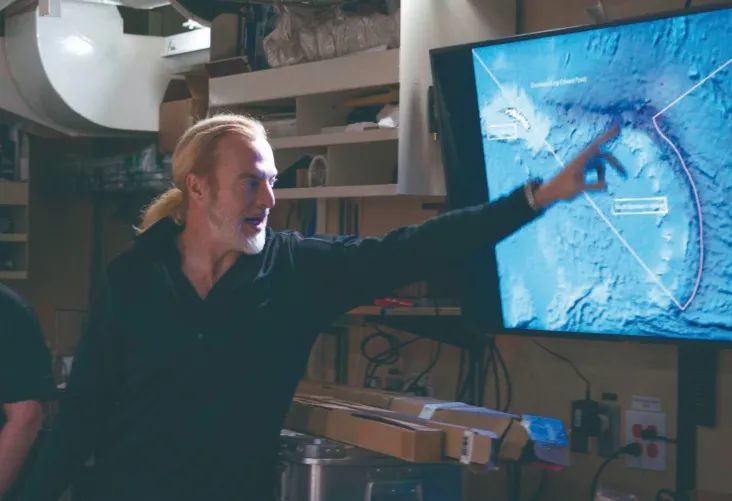 维克多·维斯科沃|抵达深渊之底的海洋探险家——维克多·维斯科沃