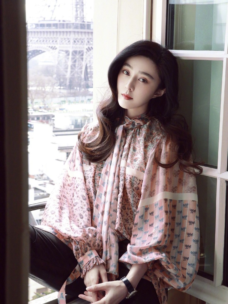 范冰冰|范冰冰拿下国际一线品牌，成全球顶级代言人，想要复出的意义何在