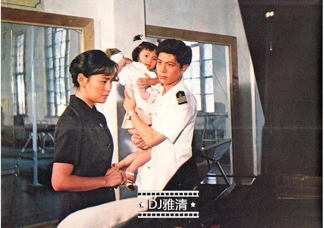 英俊的陈少泽,向梅老搭档为何当红时息影?如今73岁越老越帅