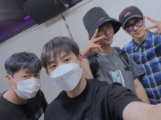 梁耀燮义警退伍,长篇感言尽显真诚,组合highlight年内合体有望