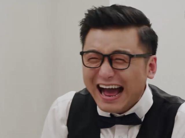 岳云鹏|岳云鹏嫌弃女明星腿粗，被网友骂上热搜：别拿嘴欠当幽默了