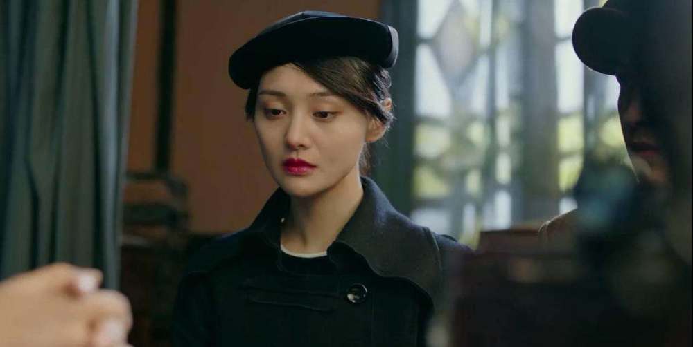 郑爽|郑爽首部谍战剧定档，一人分饰两角，演技成最大看点