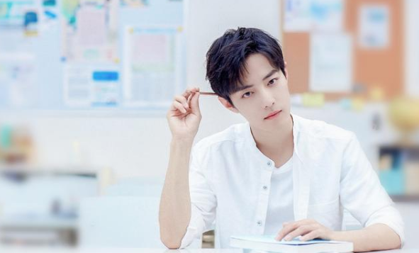 央视中秋晚会|肖战参加央视中秋晚会？新剧疑锁定央视播，肖战回归巅峰资源爆棚