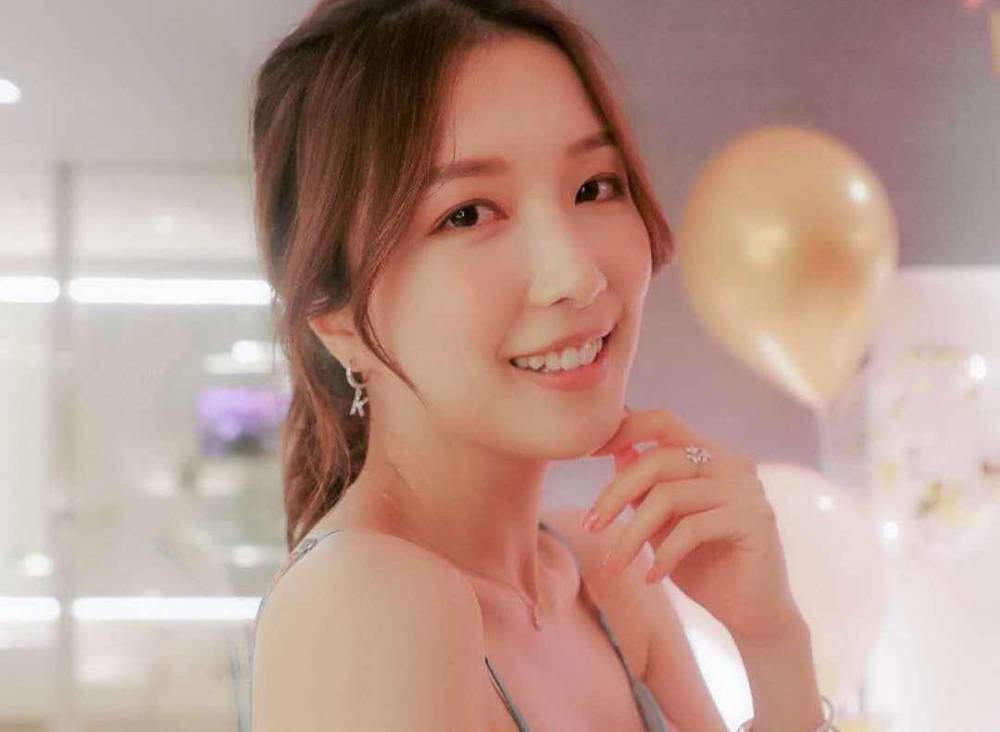 郭嘉文|李泽楷女友欢庆28岁生日，发文感谢好友帮忙，却只字未提李泽楷